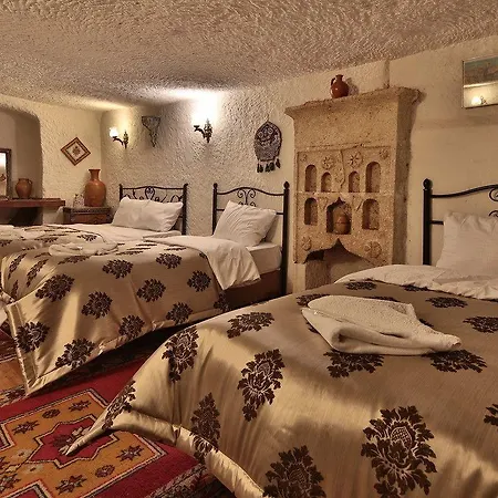 Melek Cave Гореме