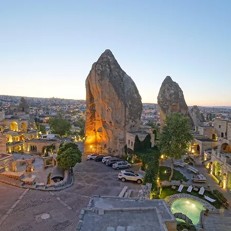 Melek Cave Гореме