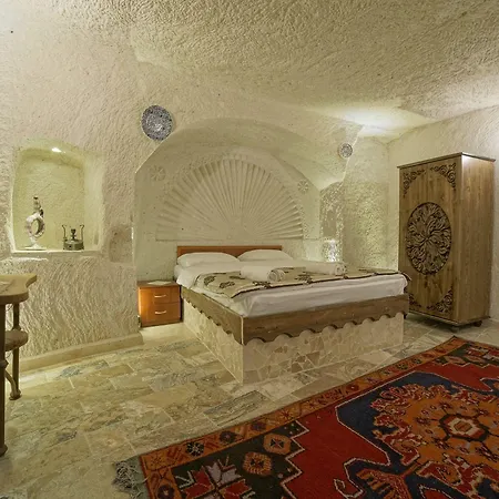 Melek Cave
