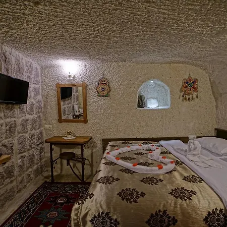 Melek Cave Herberg