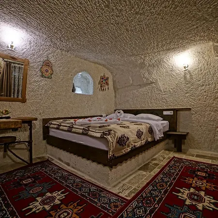 Melek Cave Herberg