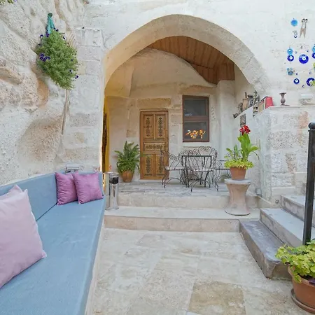 Melek Cave Мини-отель Гореме