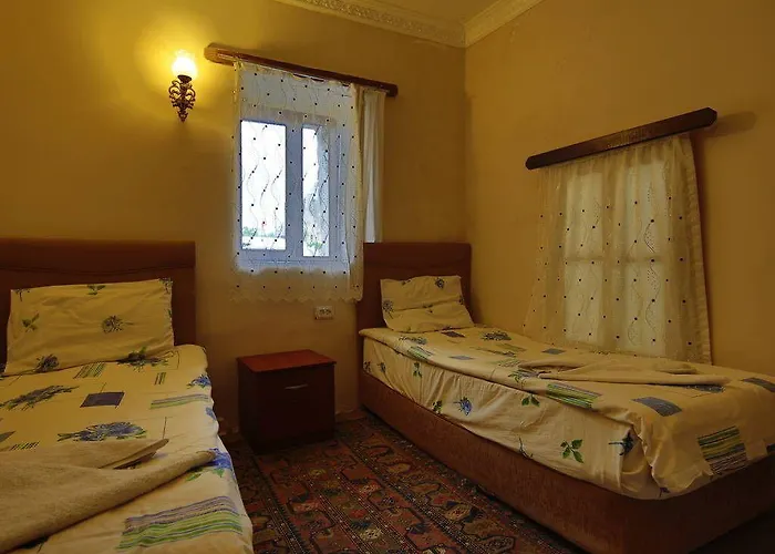 メレク ケーブ イン ギョレメ