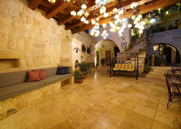 イン メレク ケーブ