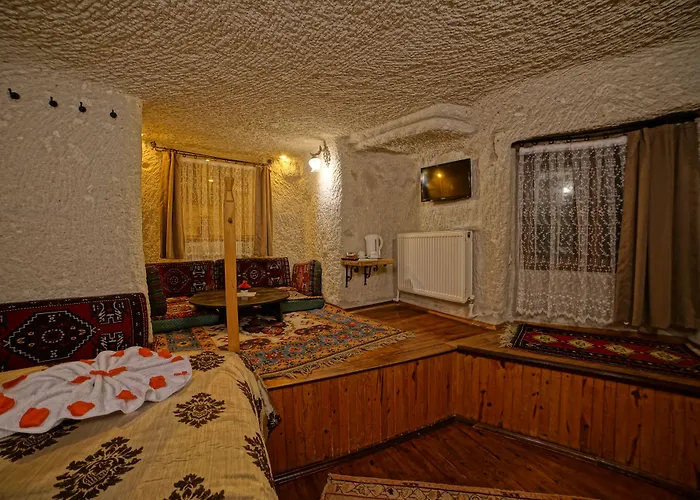 メレク ケーブ ギョレメ