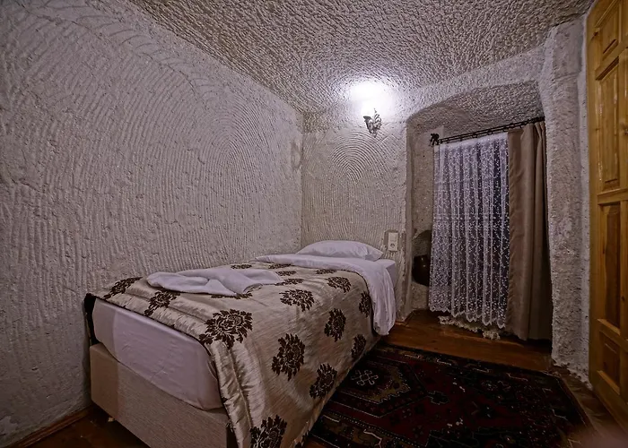 メレク ケーブ イン