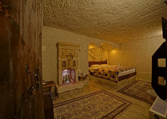 メレク ケーブ イン ギョレメ