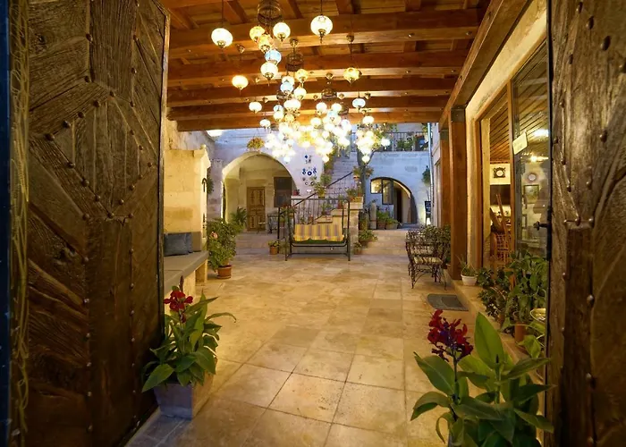 イン メレク ケーブ