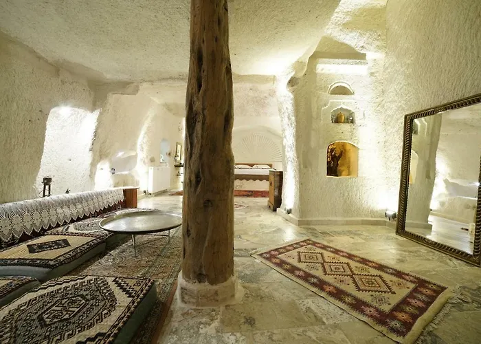 イン メレク ケーブ ギョレメ